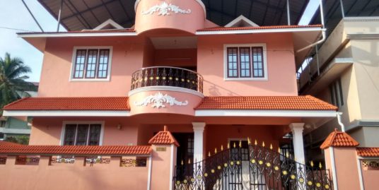 4 Bedroom hall kitchen balcony terrace car parking for sale at Ramakrishnannagar, kakkanad, kochi