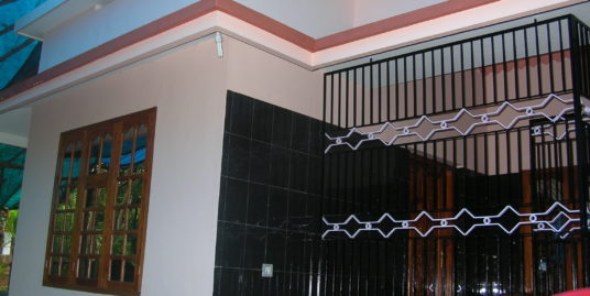 15 cents land with single storied house for sale at Kayalode (Thazhe), Mambaram