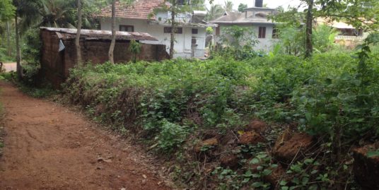 10 cents East facing rectangular plot on highway roadside, Manantheri Vaidyarupeedika