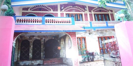 House for Sale at Mazhukeer, Kallissery , MC road  5 km to both Thiruvalla and Chengannur