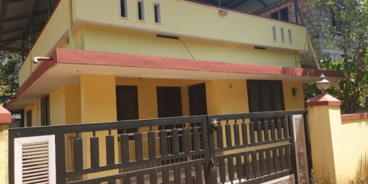 House For Sale At Kechery – Manali, Thrissur for Price Rs.2300000