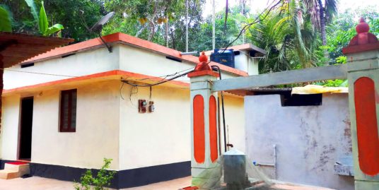 17സെന്റ് സ്ഥലവും വീടും വിൽപ്പനക്ക് (കൊട്ടാരക്കര)താമരക്കുടി – ഒഴുകുപാറ