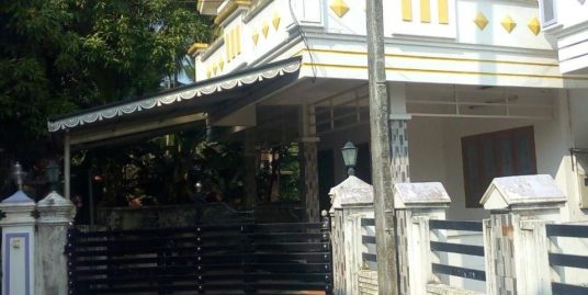 4 BHK house for sale in Viyyur