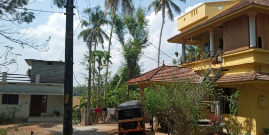 Double house in Thrissur, kariattukara for rent