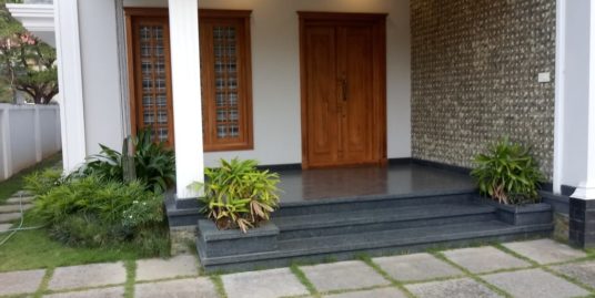 4 BHK New House For Sale at Kuttanellur, Thrissur