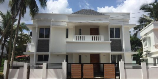 2000sq .Ft. Residential villa for sale in Attore, Kuttur, Thrissur