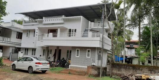 3bhk luxury house for sale in Kuttumukkku, Thrissur