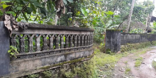 23 cent land for sale in Kalathode,Thrissur.