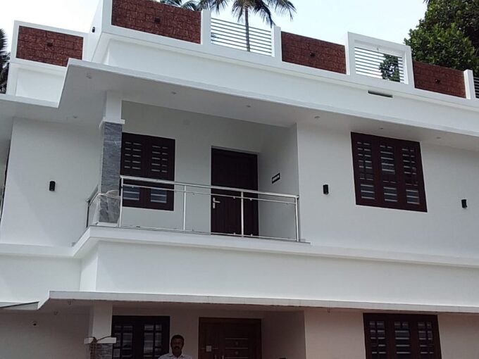 4 BHK Brand New House for Sale in Kolazhy, Thrissur.