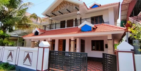 4 BHK House for sale in Chembukkav,Thrissur